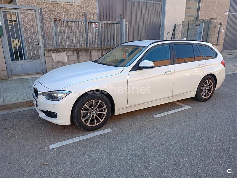 Usado BMW 318 143 CV (105 kW) 2013 Blanco Familiar
