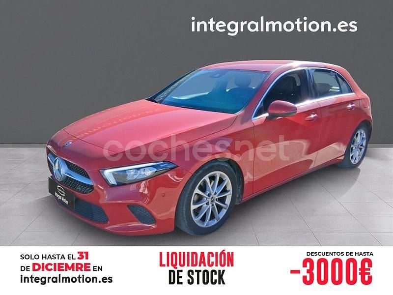 Rojo Usado 2019 Mercedes A180 Berlina | 22.900 € (Precio justo) - Imagen 1/4
