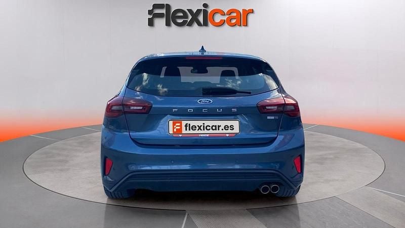 Usado Ford Focus ST-Line 125 CV (91 kW) 2023 Azul Berlina