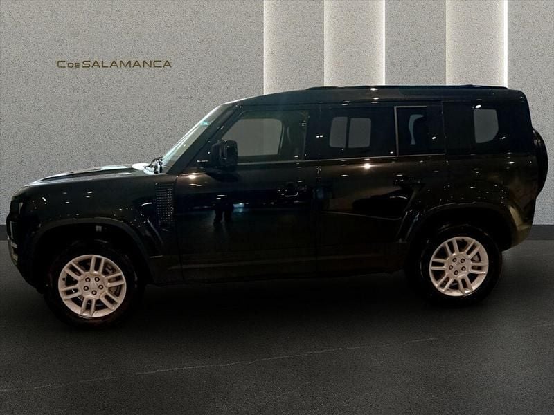 Negro Usado 2025 Land Rover Defender S SUV | 74.900 € (Super precio) - Imagen 1/4