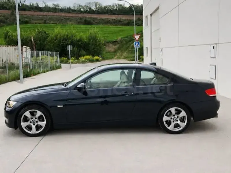 Usado BMW 320 177 CV (130 kW) 2008 Azul Coupe