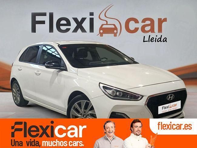 Blanco Usado 2018 Hyundai i30 GO! Berlina | 16.990 € (Caro) - Imagen 1/4