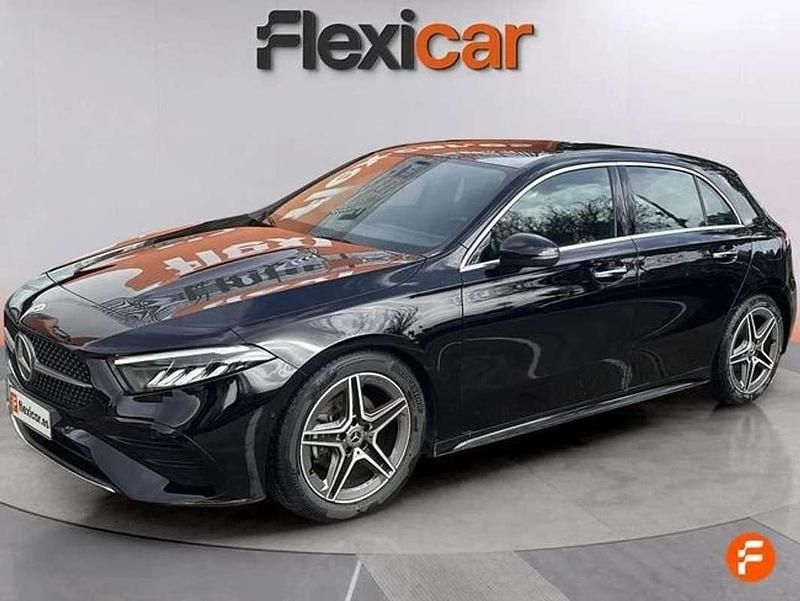 Usado Mercedes A200 150 CV (110 kW) 2023 Negro Berlina