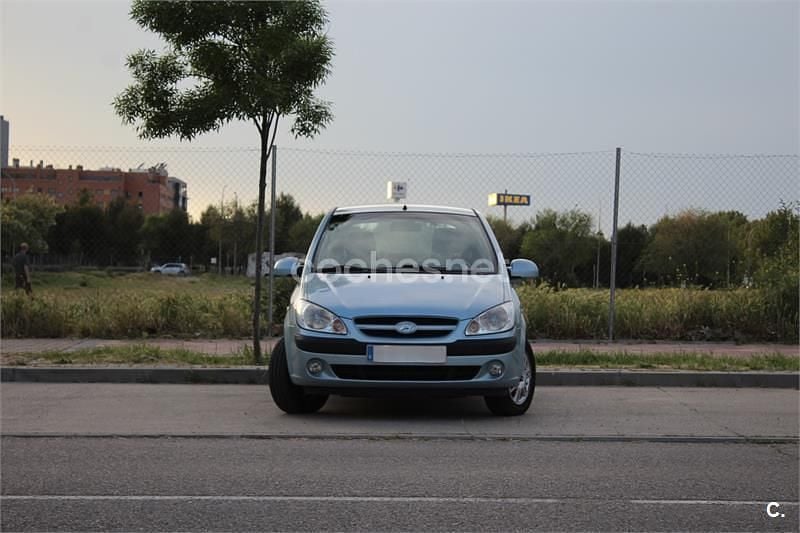 Usado Hyundai Getz 81 CV (59 kW) 2006 Azul Utilitario