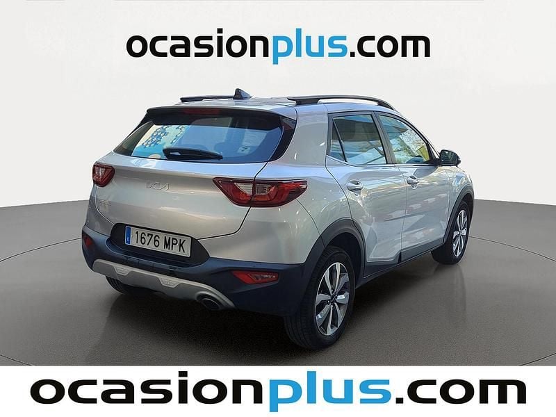 Usado Kia Stonic 84 CV (61 kW) 2024 Gris SUV