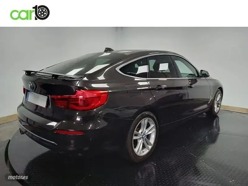 Usado BMW 330 258 CV (189 kW) 2018 Gris Berlina
