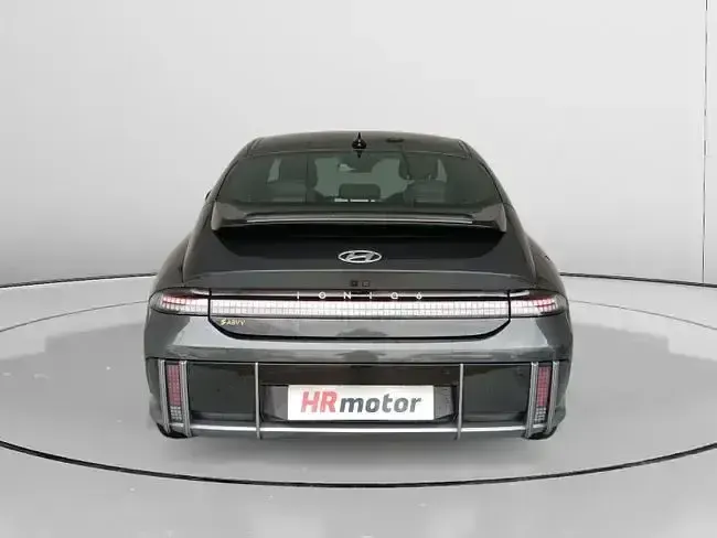 Usado Hyundai Ioniq 167 kW (228 CV) 2023 Gris