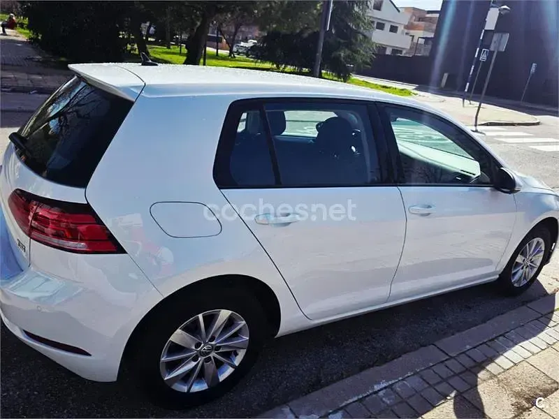 Usado VW Golf VII Sportline 115 CV (84 kW) 2017 Blanco Berlina