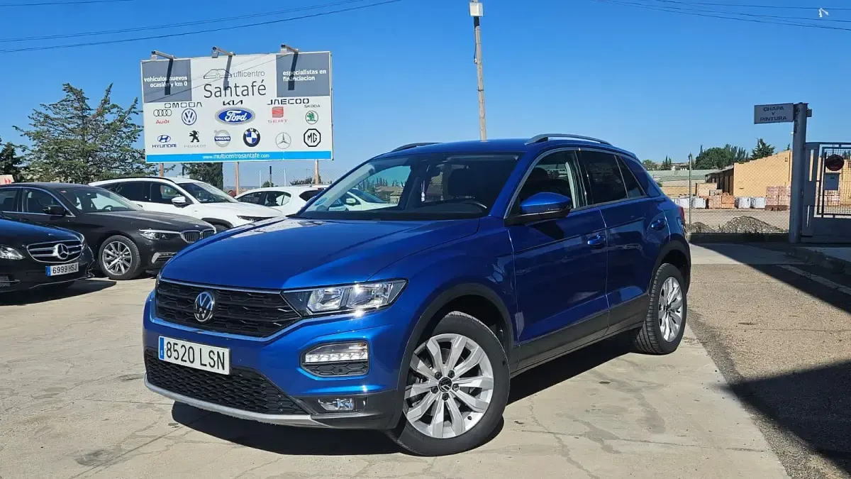 Usado VW T-Roc Advance 150 CV (110 kW) 2021 Azul SUV