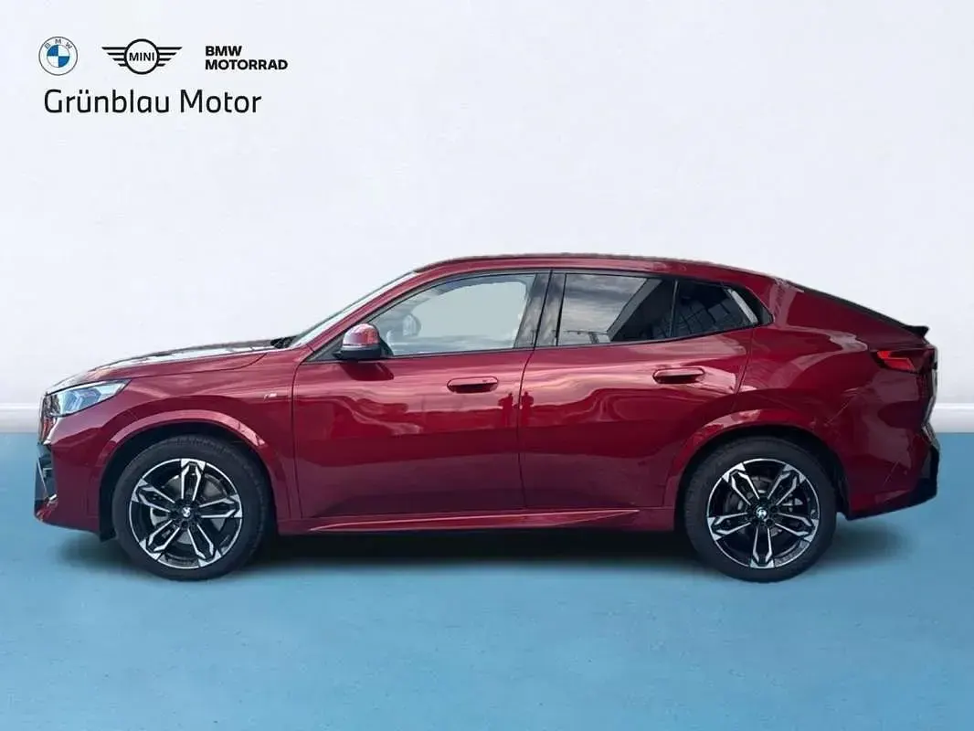 Usado BMW X2 M Sport 170 CV (125 kW) 2024 Rojo SUV