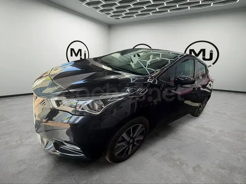 Usado Nissan Micra Tekna 90 CV (66 kW) 2018 Negro Utilitario
