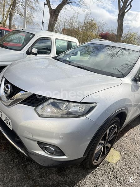 Usado Nissan X-Trail Tekna 130 CV (95 kW) 2016 Gris / plata SUV