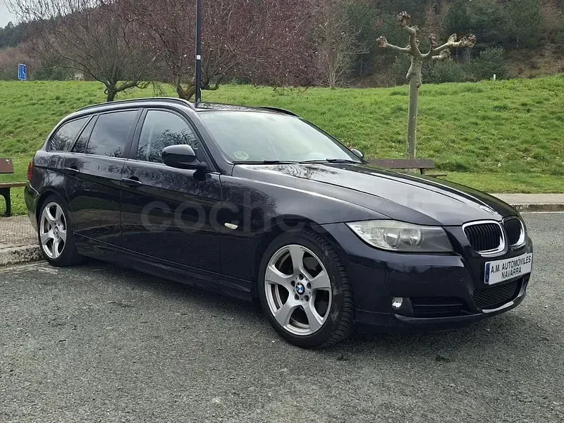 Usado BMW 320 184 CV (135 kW) 2012 Negro Familiar