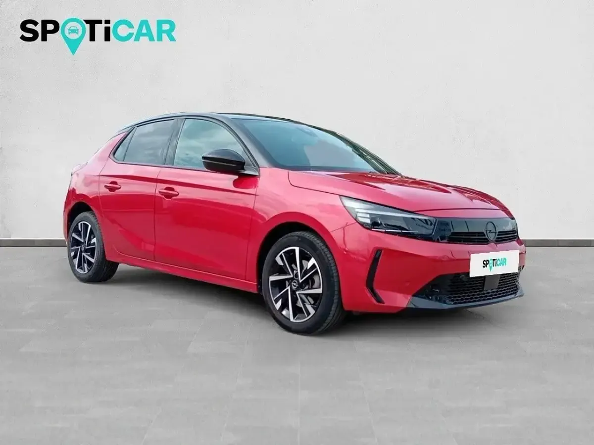 Usado Opel Corsa 100 CV (73 kW) 2024 Rojo Utilitario