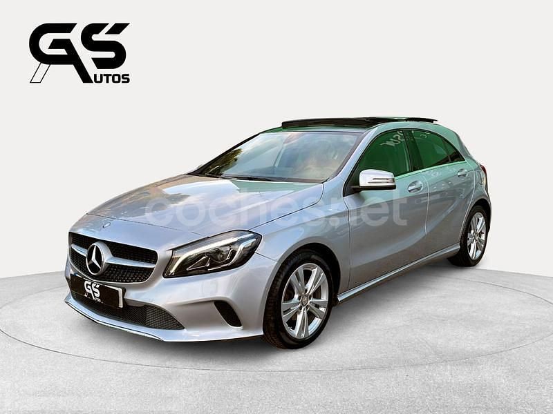 Gris / plata Usado 2016 Mercedes A180 AMG line Berlina | 16.900 € (Buen precio) - Imagen 1/4