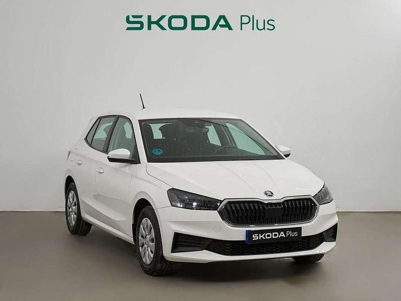 Blanco Usado 2022 Skoda Fabia Active Utilitario | 14.900 € (Precio justo) - Imagen 1/4