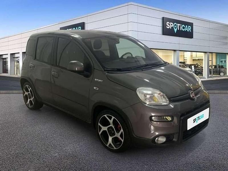 Usado Fiat Panda Sport 71 CV (52 kW) 2020 Gris Utilitario