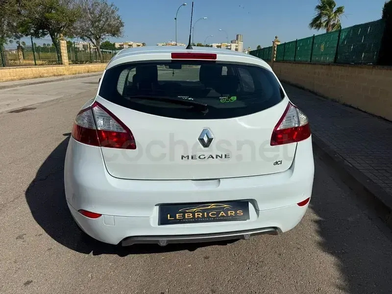Usado Renault Mégane III GT 110 CV (80 kW) 2014 Blanco Berlina