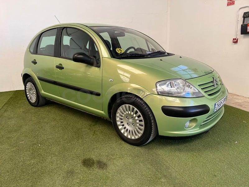Usado Citroën C3 Exclusive 75 CV (55 kW) 2005 Verde Berlina
