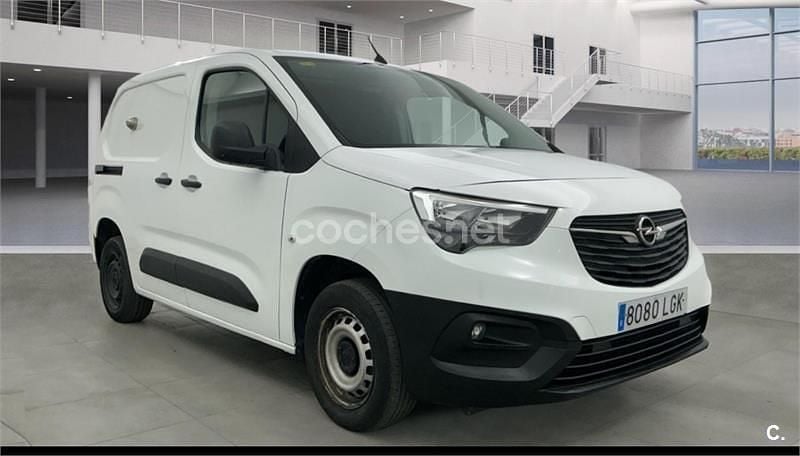 Usado Opel Combo Life Expression 102 CV (75 kW) 2020 Blanco Monovolumen
