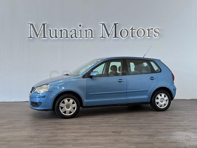 Usado VW Polo Advance 75 CV (55 kW) 2006 Azul Utilitario