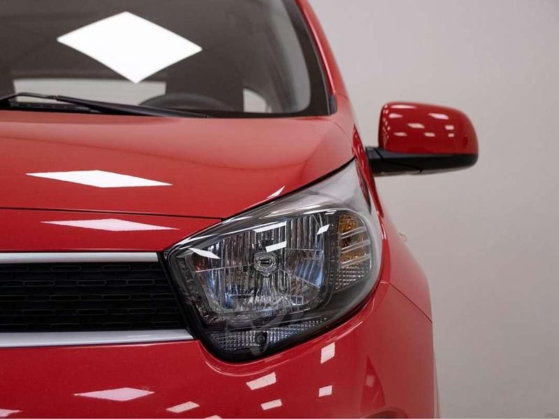 Usado Kia Picanto 67 CV (49 kW) 2022 Rojo Utilitario