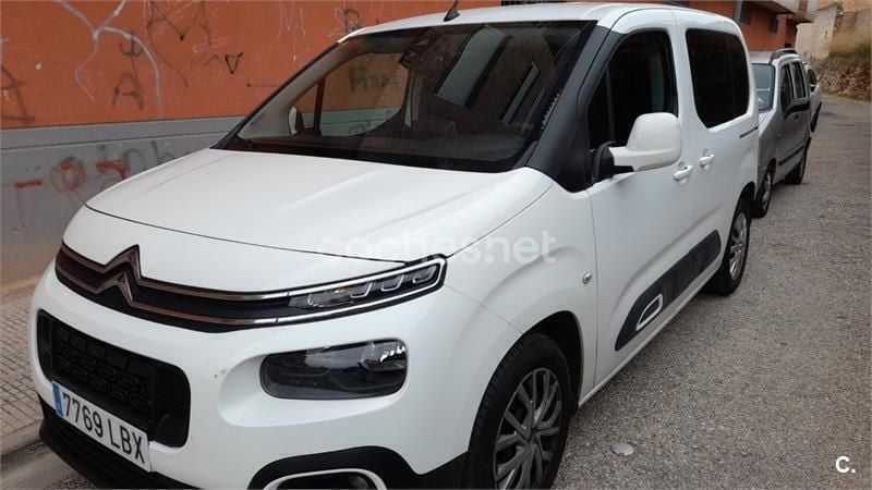 Usado Citroën Berlingo Feel 110 CV (80 kW) 2019 Blanco Monovolumen