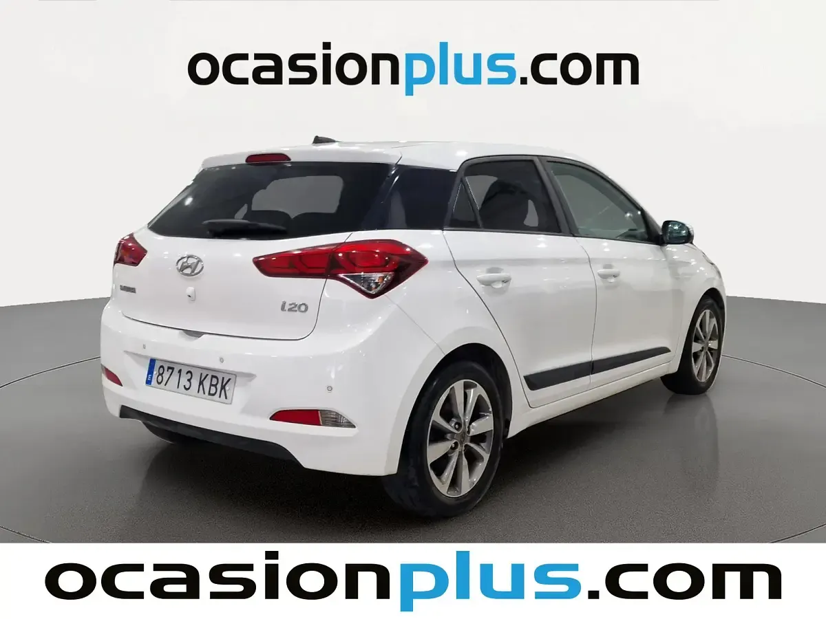 Usado Hyundai i20 84 CV (61 kW) 2017 Blanco Utilitario