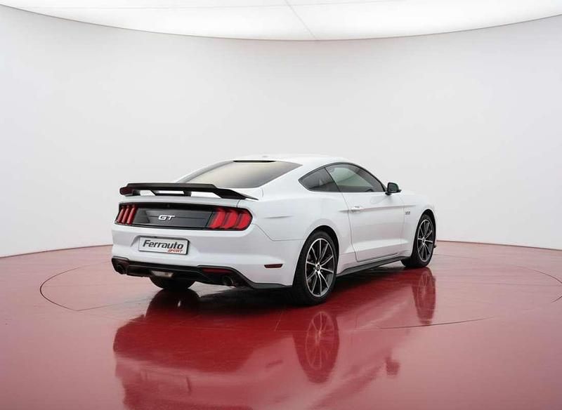Usado Ford Mustang 310 CV (228 kW) 2019 Blanco Coupe