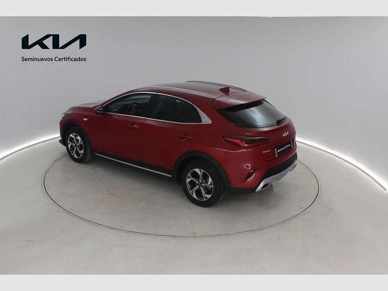Usado Kia XCeed 120 CV (88 kW) 2023 Rojo SUV