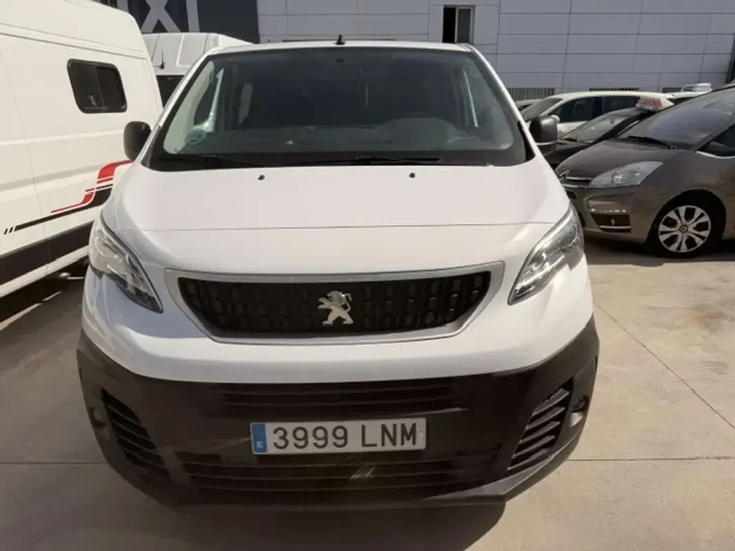 Usado Peugeot Expert S 122 CV (89 kW) 2021 Blanco Van