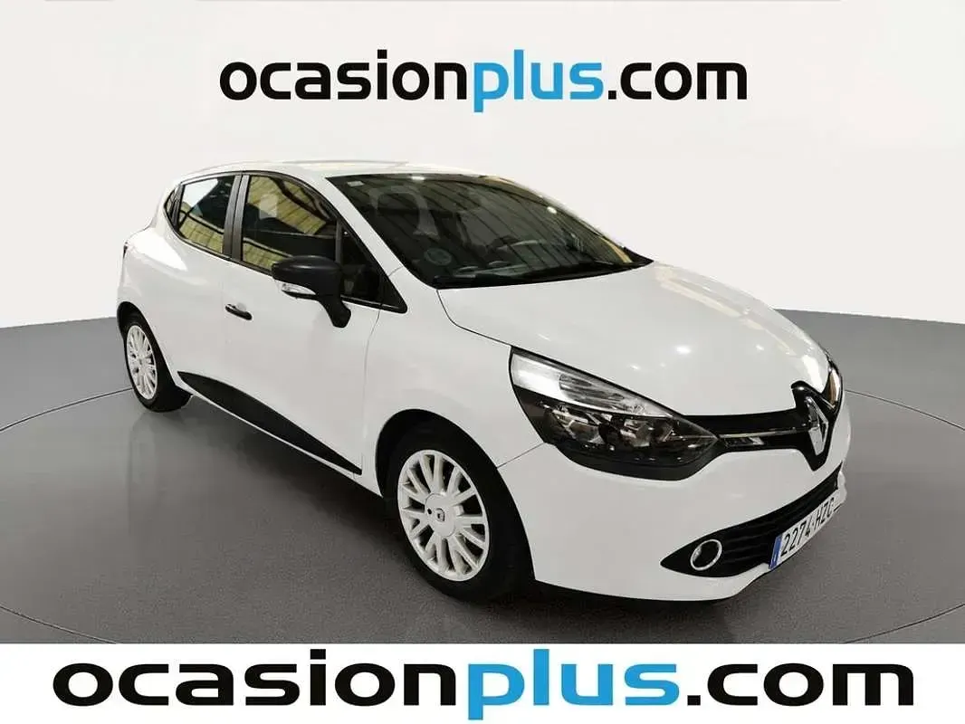 Usado Renault Clio Authentique 75 CV (55 kW) 2014 Blanco Utilitario