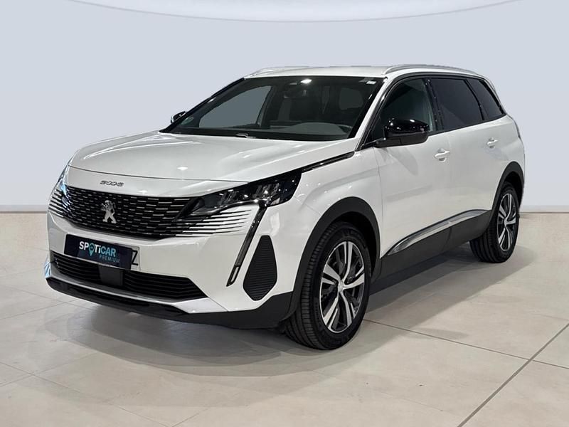 Blanco Usado 2024 Peugeot 5008 Allure Monovolumen | 30.900 € (Caro) - Imagen 1/4