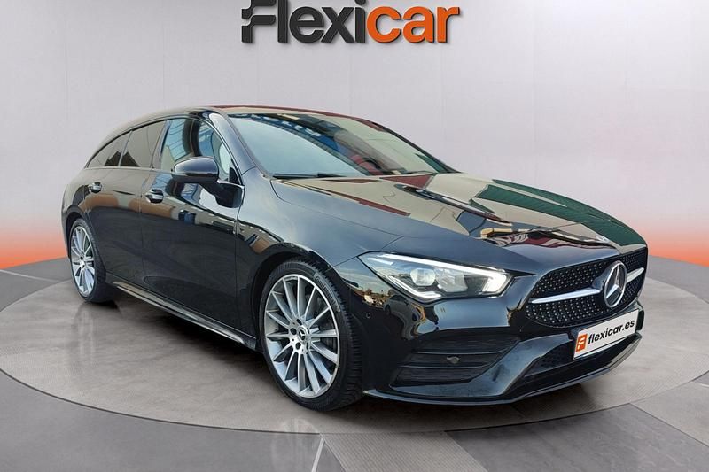 Negro Usado 2019 Mercedes CLA220 Shooting Brake Familiar | 24.290 € (Super precio) - Imagen 1/4