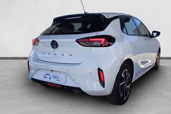 Usado Opel Corsa 100 CV (73 kW) 2023 Utilitario