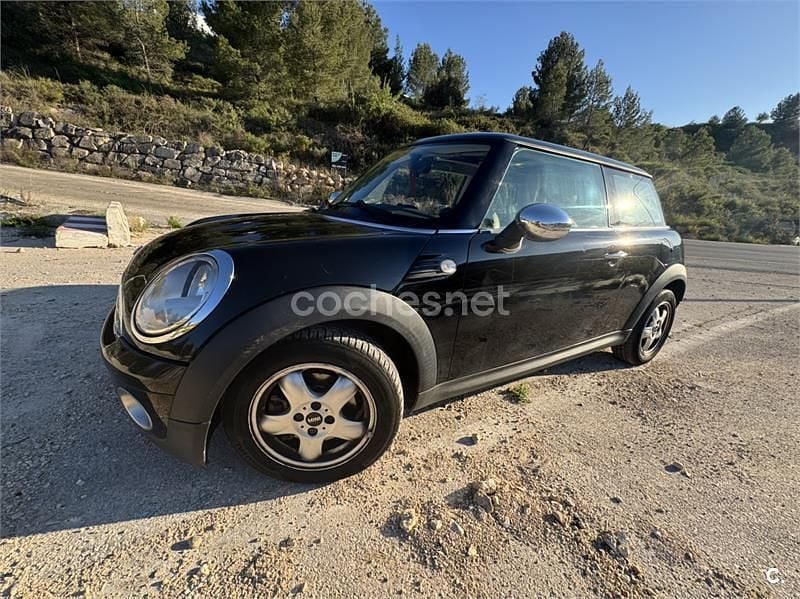 Usado Mini ONE 95 CV (69 kW) 2010 Negro Utilitario