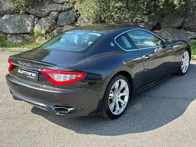 Usado Maserati Granturismo 440 CV (323 kW) 2008 Gris Coupe