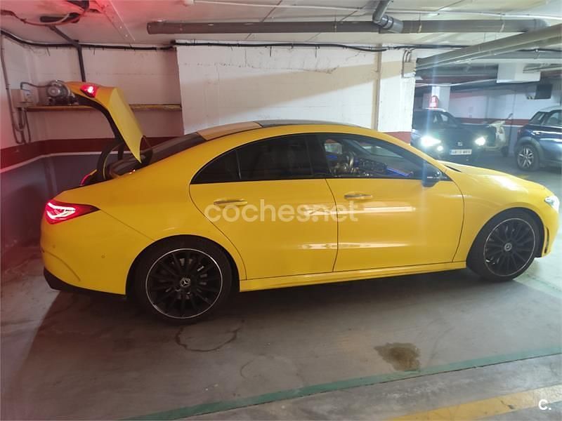 Usado Mercedes CLA250 224 CV (164 kW) 2020 Amarillo Berlina