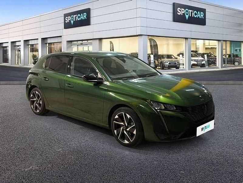Usado Peugeot 308 Allure 131 CV (96 kW) 2024 Verde Utilitario