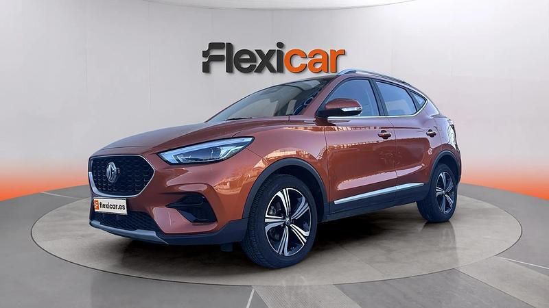 Usado MG ZS Luxury 116 HP (85 kW) 2025 Laranja SUV