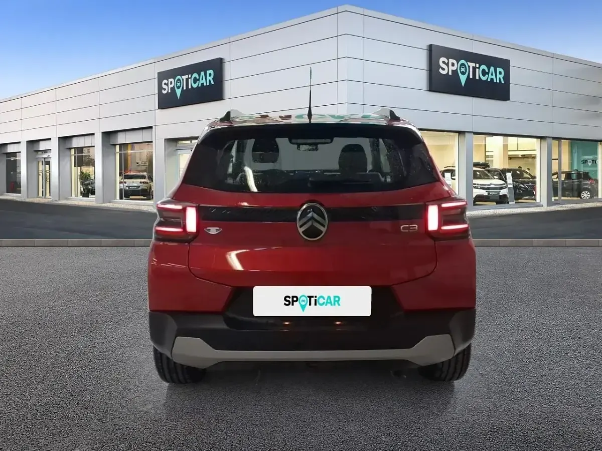 Usado Citroën C3 Business Class 110 CV (80 kW) 2025 Rojo SUV