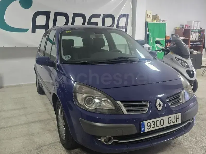 Usado Renault Scénic II Dynamique 105 CV (77 kW) 2008 Azul Monovolumen