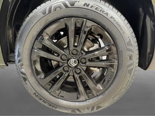 Usado Citroën Berlingo 100 CV (73 kW) 2025 Sirkka green Monovolumen