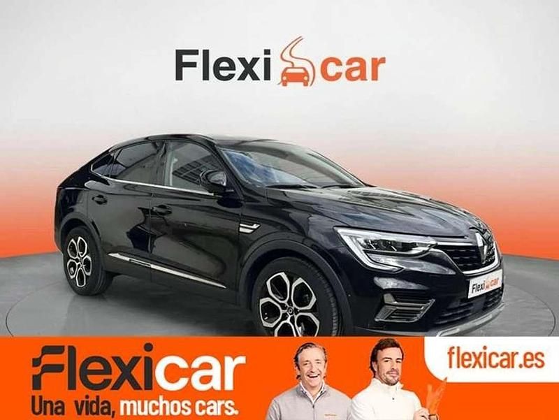 Usado Renault Arkana Intens 140 CV (102 kW) 2021 Negro SUV