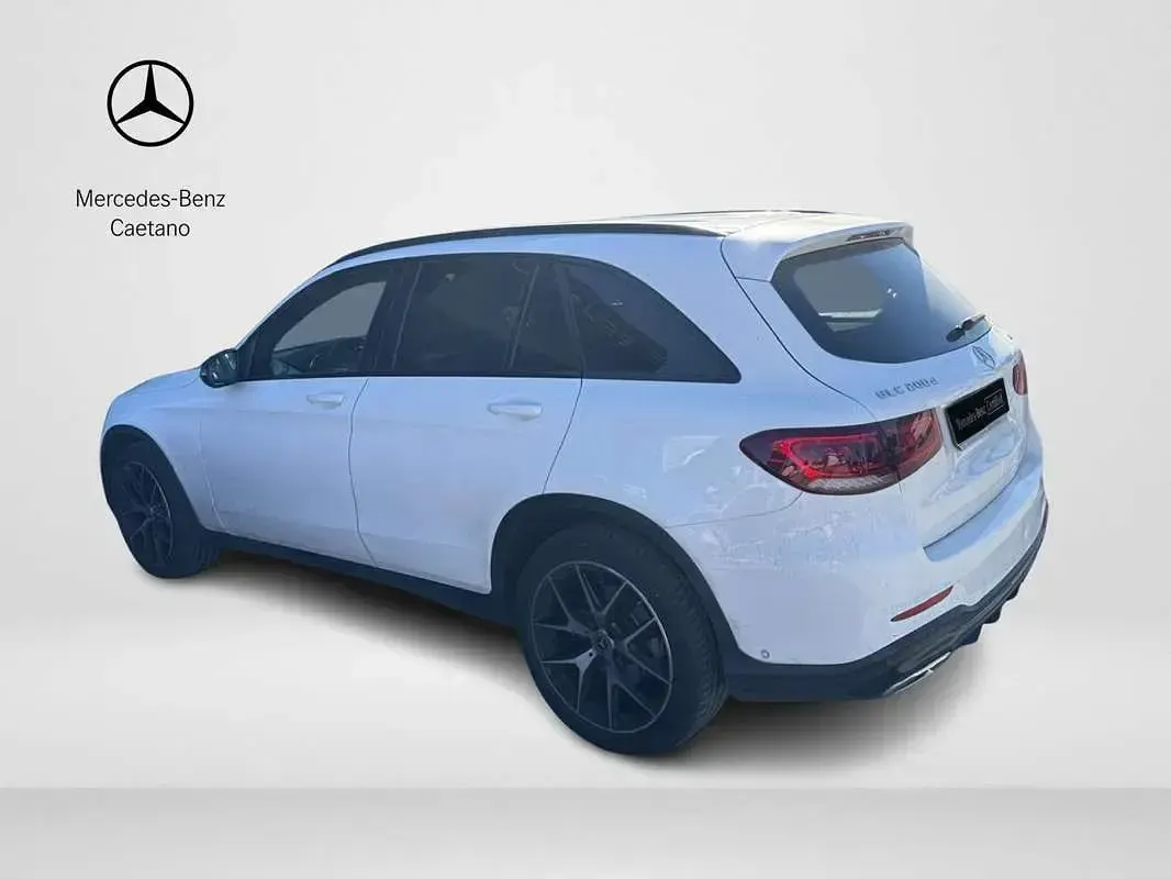 Usado Mercedes GLC250 204 CV (150 kW) 2022 Blanco SUV