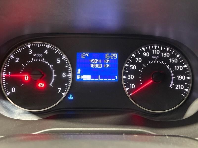 Usado Dacia Duster Essentiel 115 CV (84 kW) 2018 Naranja SUV