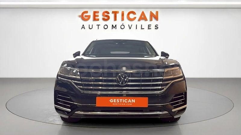 Usado VW Touareg 381 CV (280 kW) 2021 Negro SUV