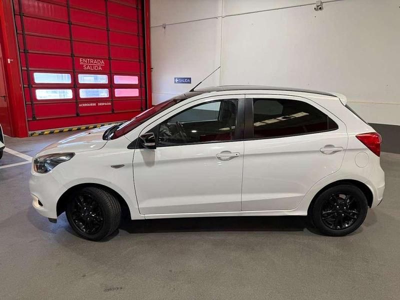 Usado Ford Ka Plus Active 86 CV (63 kW) 2018 Blanco Utilitario