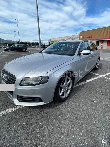 Usado Audi A4 Advanced 143 CV (105 kW) 2012 Gris / plata Berlina