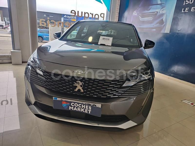 Gris / plata Usado 2024 Peugeot 3008 Allure SUV | 23.990 € (Un poco caro) - Imagen 1/4